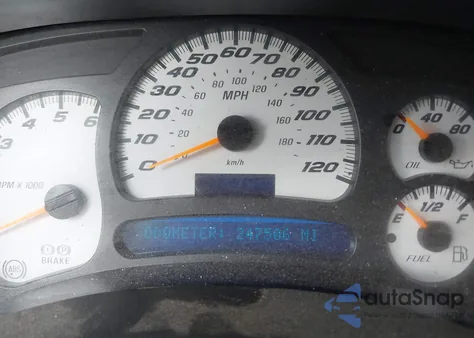 2004 Chevrolet Silverado 1500 Ls from USA, damaged, VIN 2GCEC13T441403434